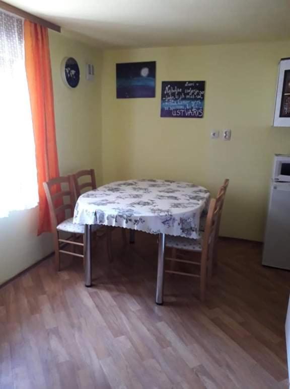 Ferienwohnung Apartma Jelka Kranjska Gora Exterior foto